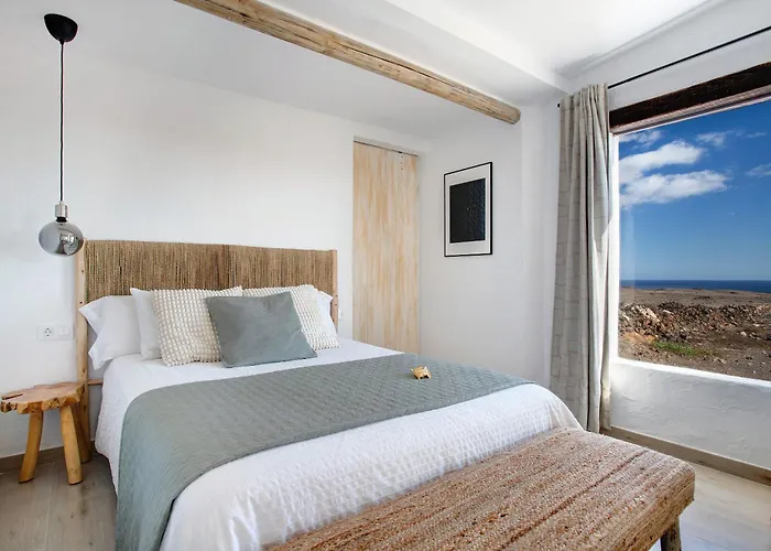 La Higuera Арресифе