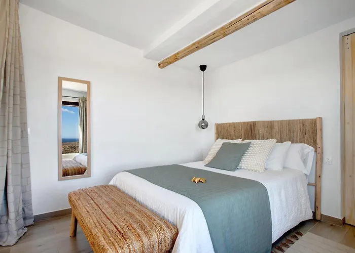 La Higuera Apartment *